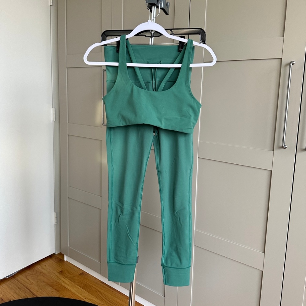 Vuori Workout Set [Sz S, Green]